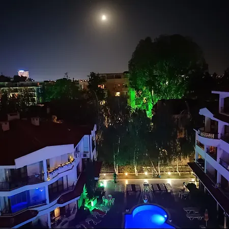 Aura Blu Σάνι Μπιτς